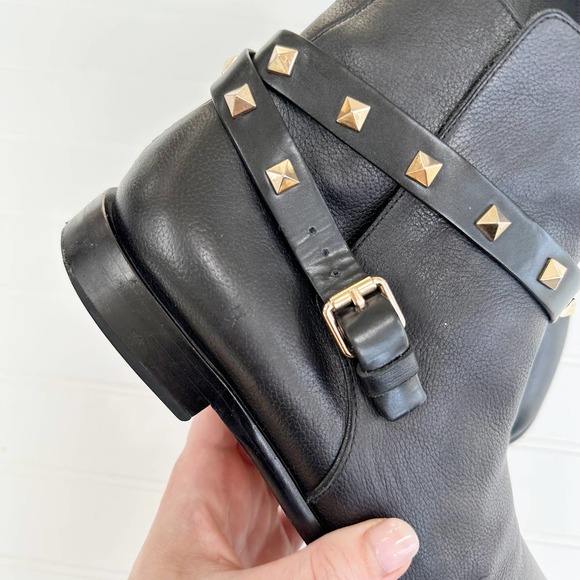 Valentino Rockstud Ankle Bootie Studded Strap Leather Chelsea Flat Boots - Picture 3 of 13